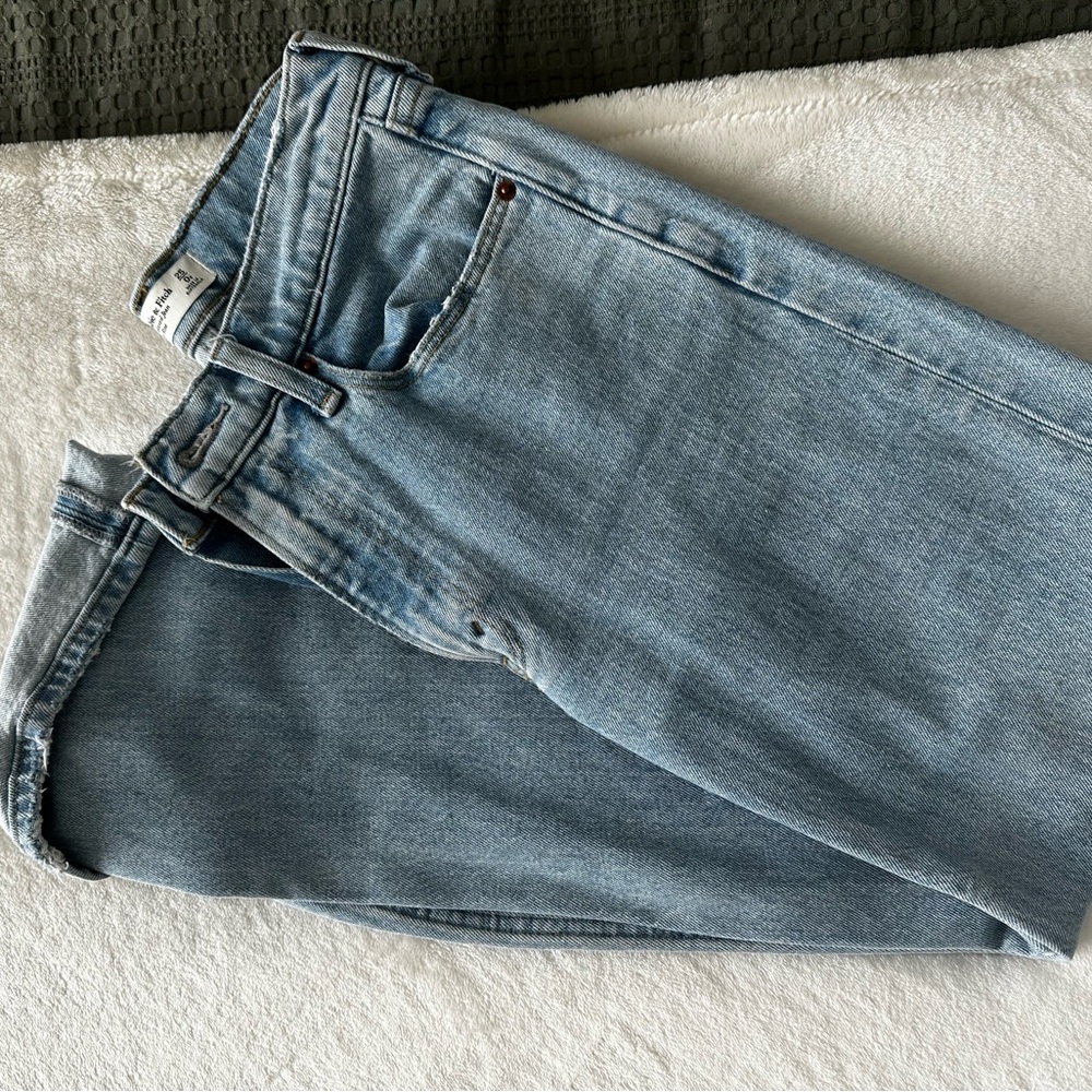 Abercrombie & Fitch 90s relaxed jeans